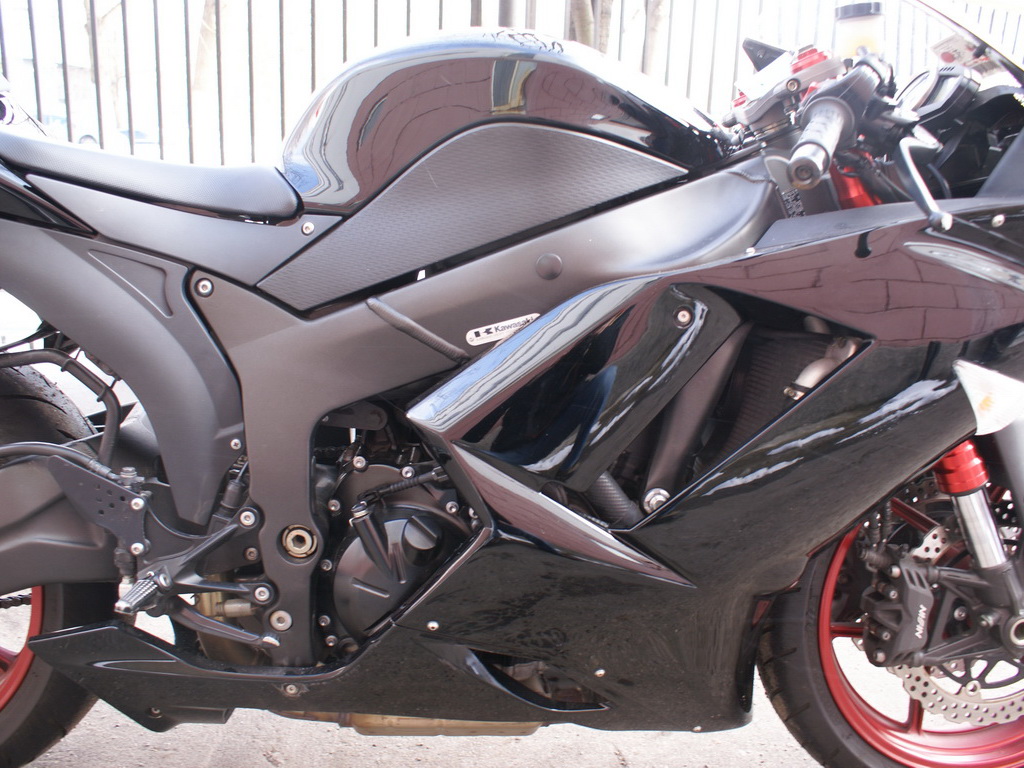 Купить мотоцикл Kawasaki ZX-6R 2008 фото 11